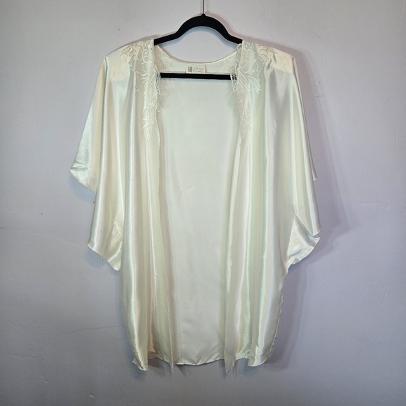 Expressions by California Dynasty beautiful VINTAGE bridal nite gown & robe set - Picture 10 of 16